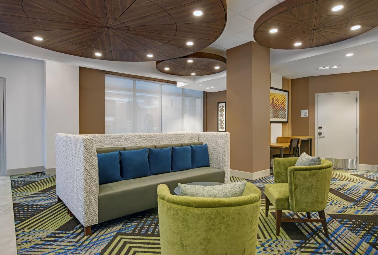 Holiday Inn Express - Milwaukee Downtown By Ihg Eksteriør billede
