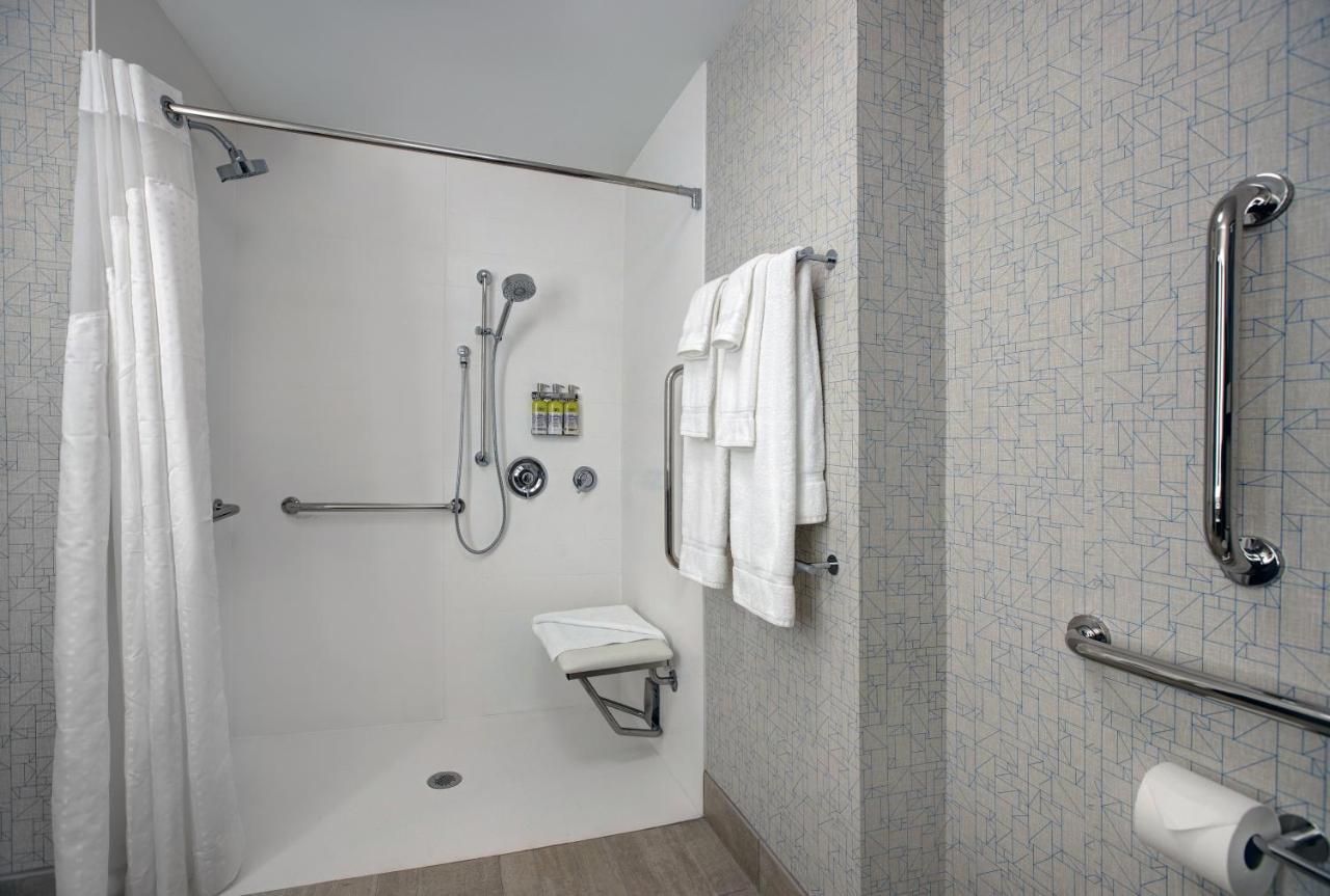 Holiday Inn Express - Milwaukee Downtown By Ihg Eksteriør billede
