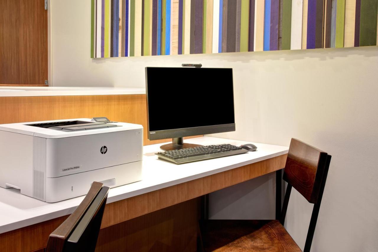 Holiday Inn Express - Milwaukee Downtown By Ihg Eksteriør billede