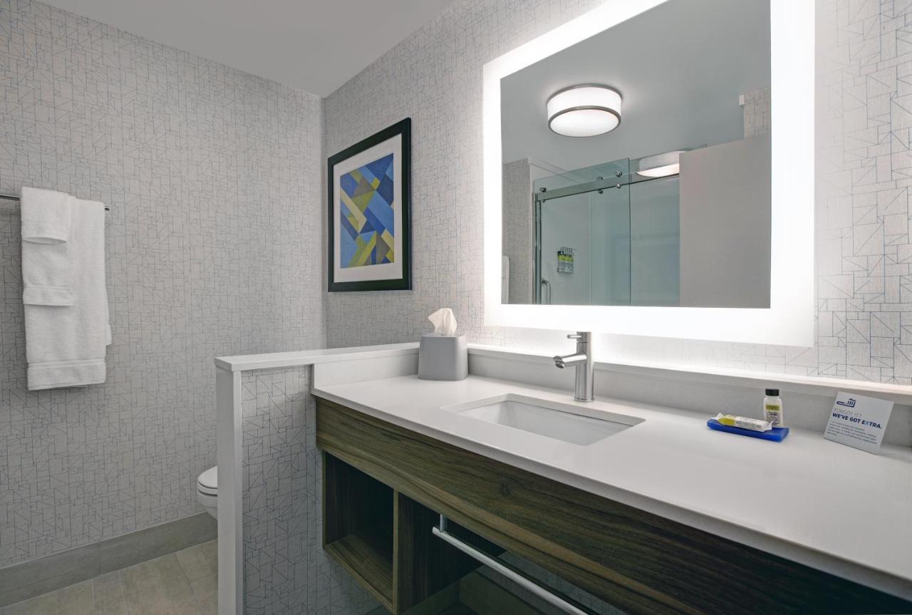 Holiday Inn Express - Milwaukee Downtown By Ihg Eksteriør billede